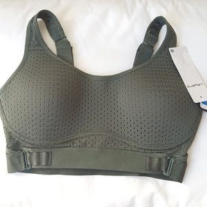 Layer 8 Women's Sports Bra